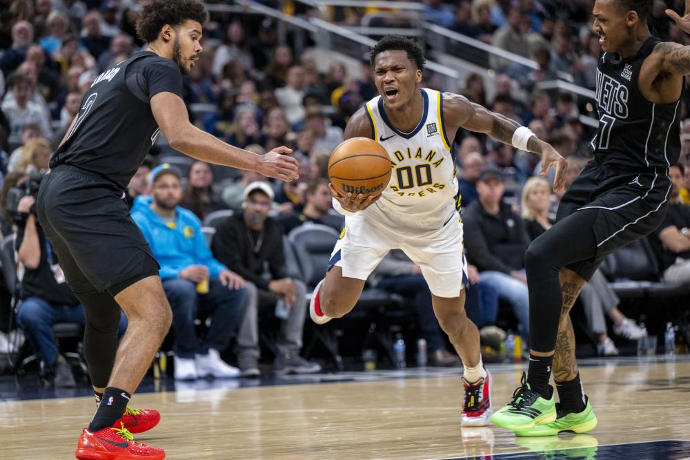 她在赛场上 她在赛场上