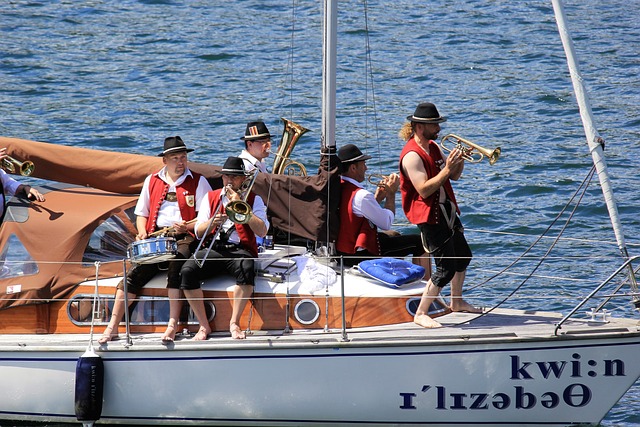 既能激励球 既能激励球